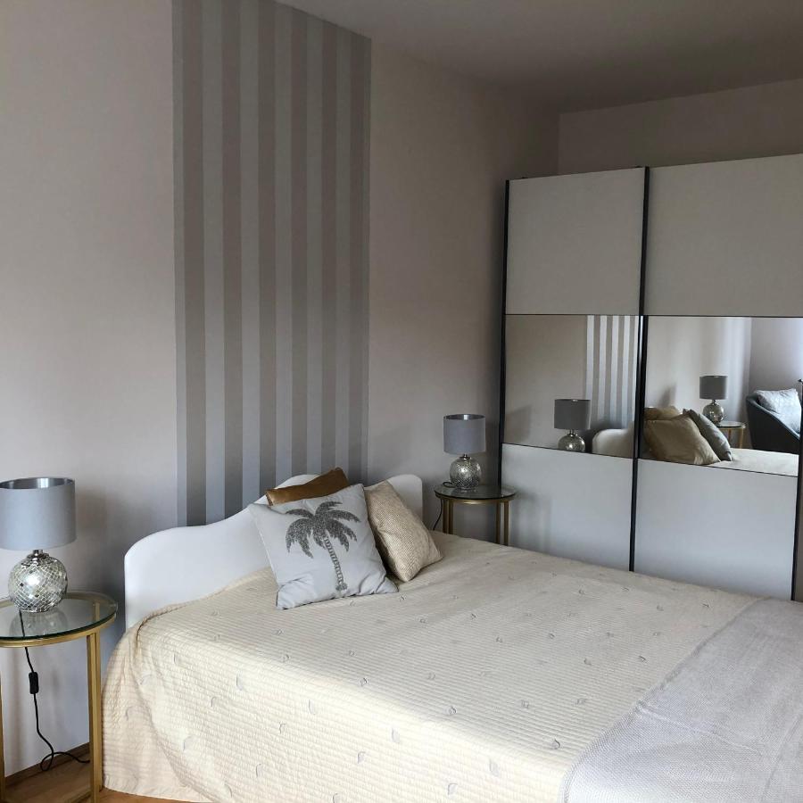 Britannica Apartment เฮวิซ ภายนอก รูปภาพ